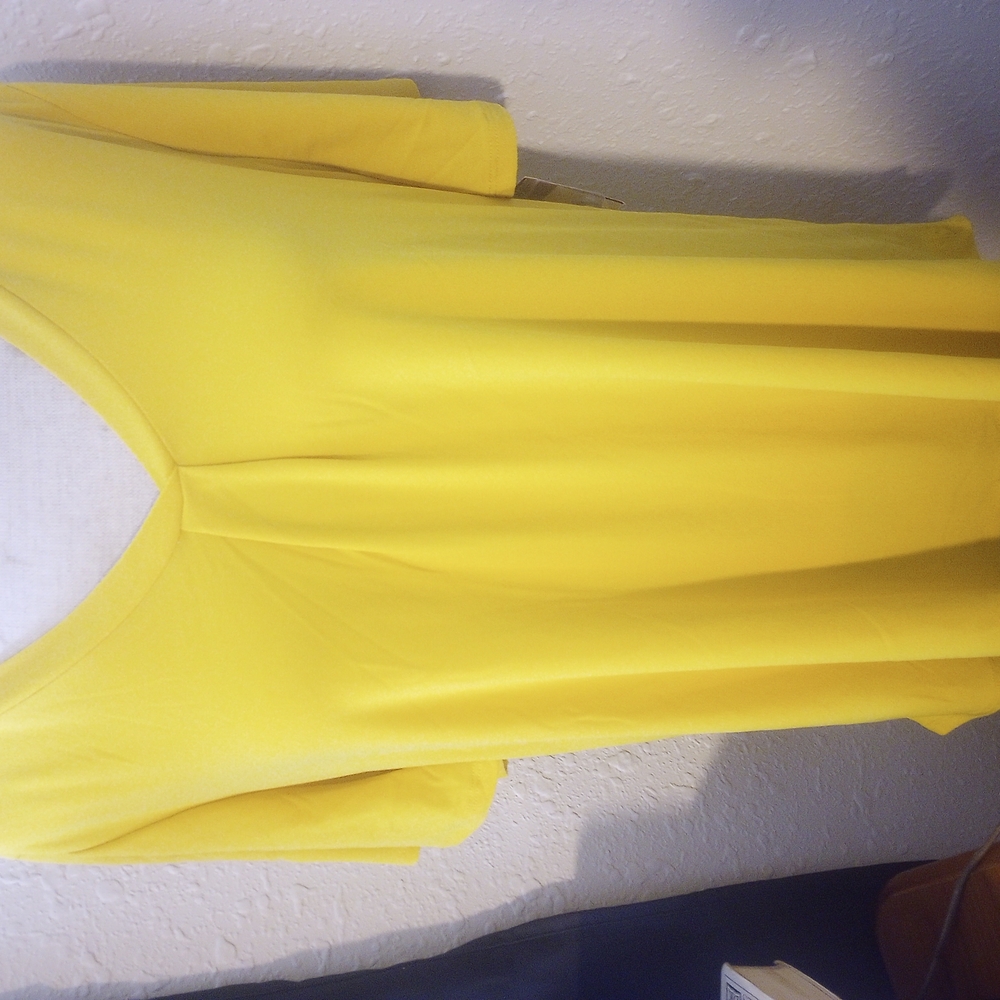Love Scarlett Button Design Knit Blouse 1X, Sunflower Yellow